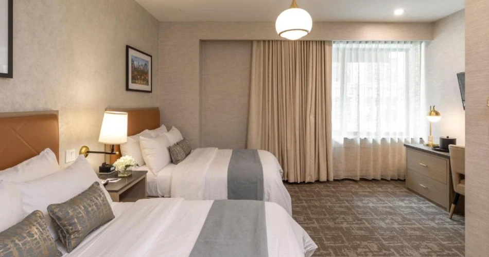 The Best Hotels Near Javits Center, NYC: Where Comfort Meets Convenience
