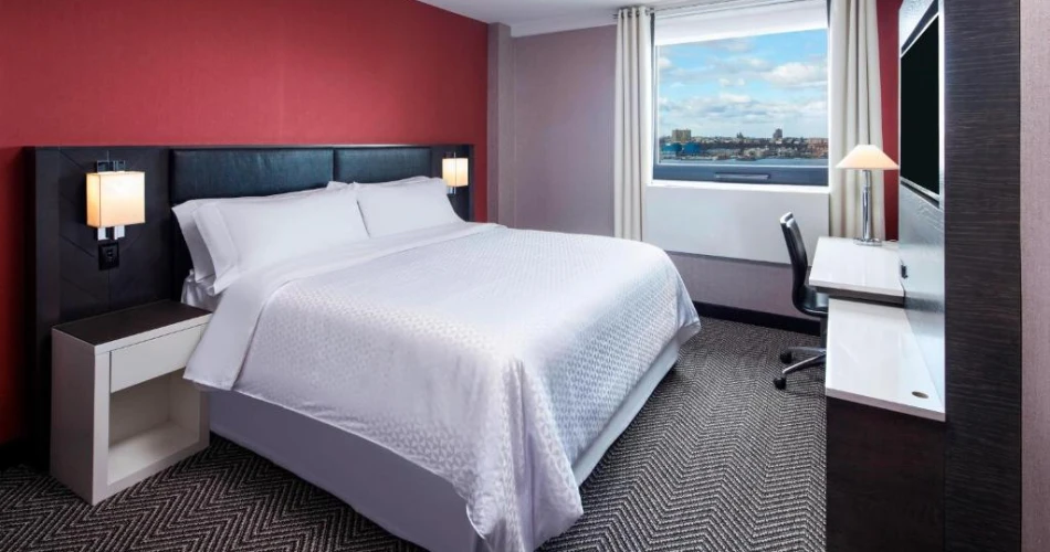 The Best Hotels Near Javits Center, NYC: Where Comfort Meets Convenience
