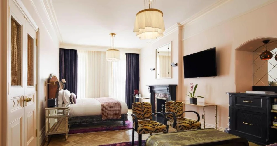 The Best Hotel Near Jacob Javits Convention Center for Every Traveler
