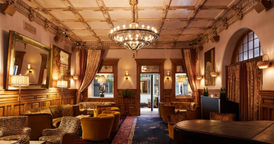 Top Hotels Near Jacob Javits Center for a Perfect NYC Stay
