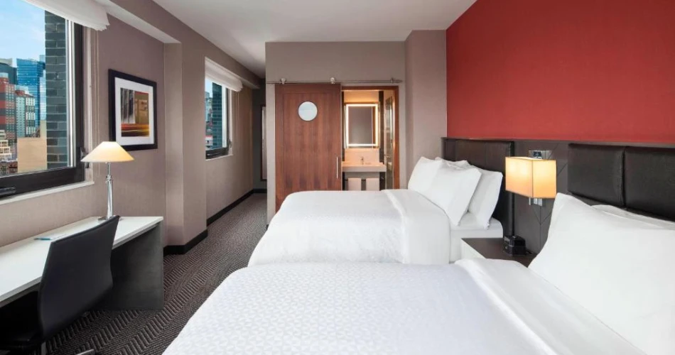 Top Hotels Near Jacob Javits Center for a Perfect NYC Stay
