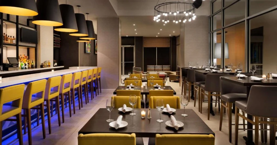 Best Hotels Near Javits Center for Business, Events & Sightseeing