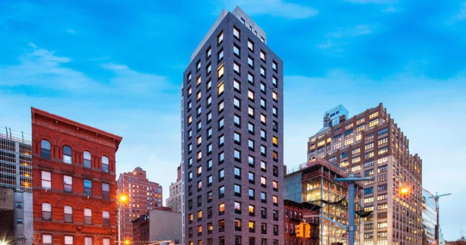 Top Hotels Near Javits Center: Where Comfort Meets Convenience in NYC
